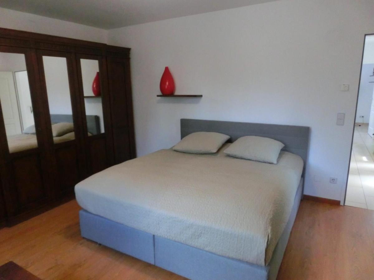 Ferienwohnung In Lobau Вена Экстерьер фото